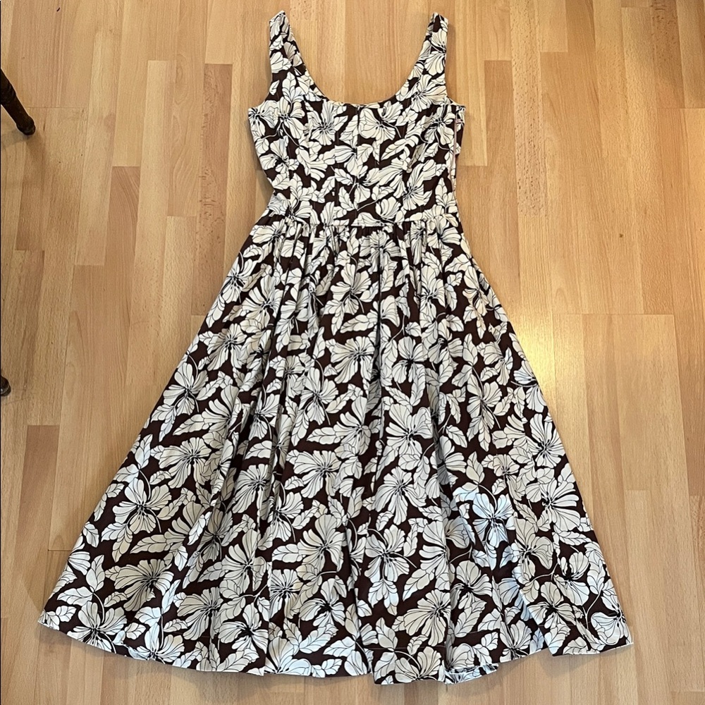 Elegant Brown and White Dress